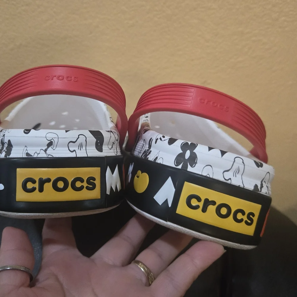 Minnie Mouse Crocs Adults